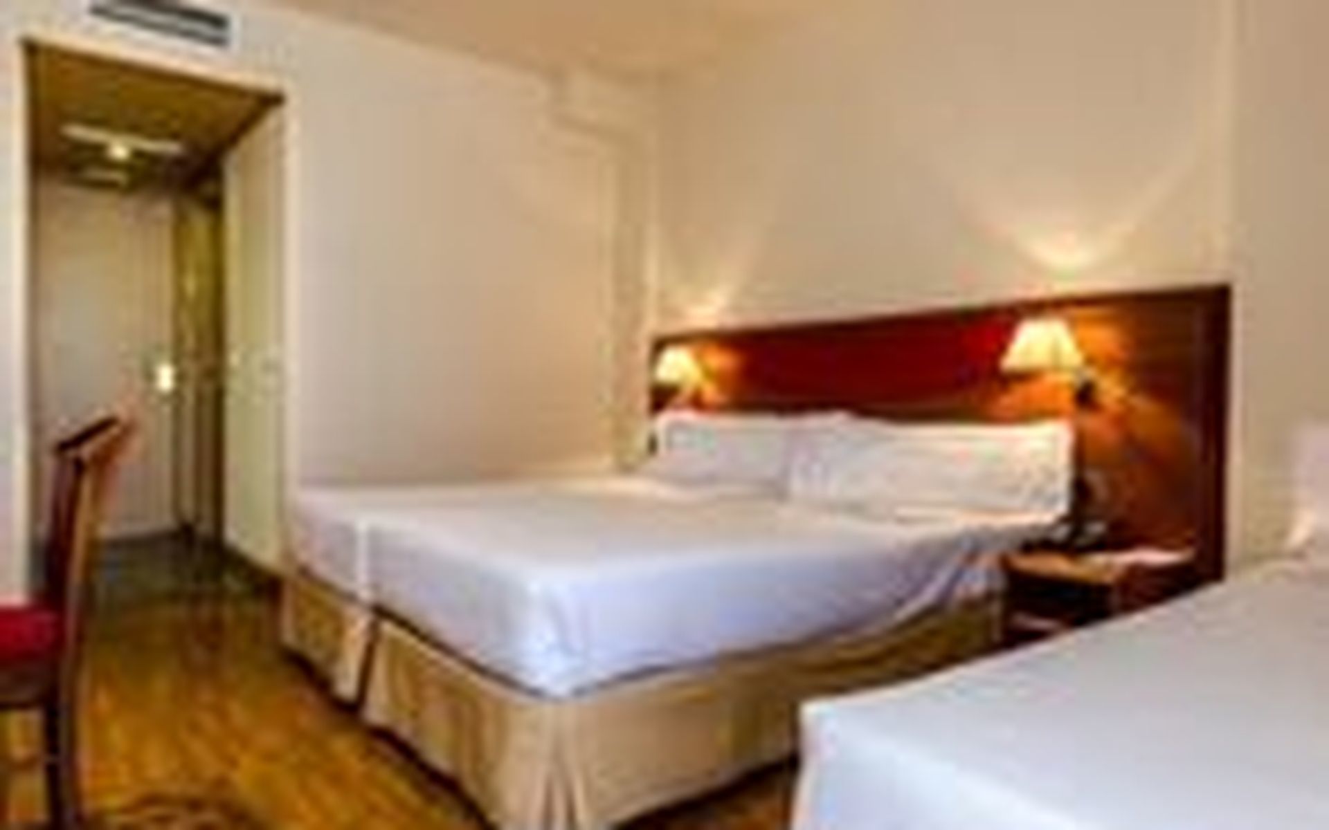 Alcala Plaza Hotel Alcala de Henares Exterior photo