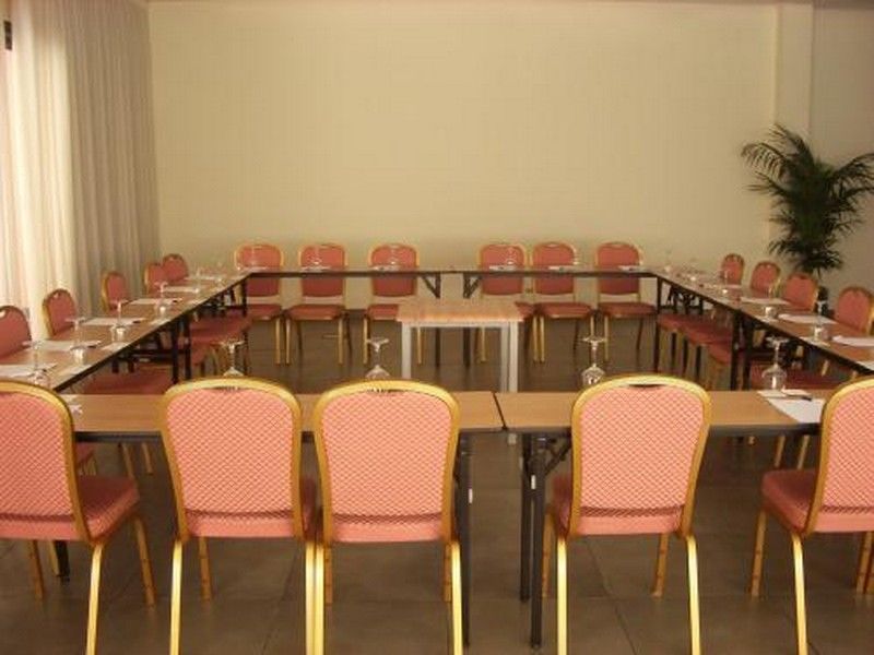 Alcala Plaza Hotel Alcala de Henares Facilities photo